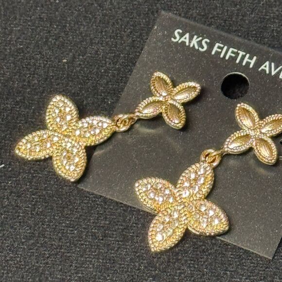 Saks Fifth Avenue Elegant Gold and Crystal Clover Floral Earrings 2 inch - Picture 6 of 7